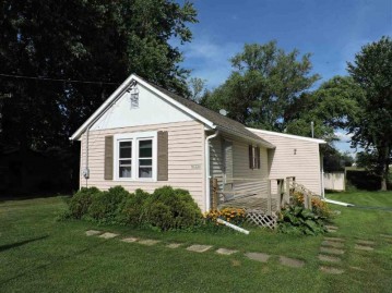 N1750 Gladwater Beach Road, Brothertown, WI 53049