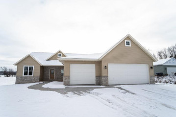 1021 Mill Pond Circle, Weyauwega, WI 54983