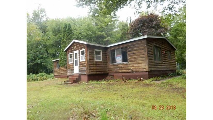W6098 Lake Drive Wescott, WI 54166 by Hometown Real Estate & Auction Co., Inc. $25,000