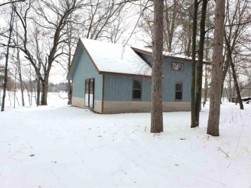 E1860 Nelson Road, Iola, WI 54945