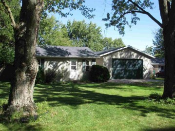 W6821 N Eastwood Street, Friendship, WI 54979