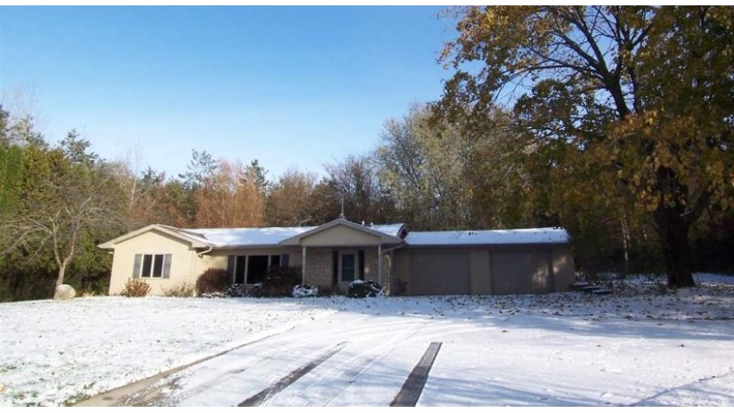4405 Hwy Pp Rockland, WI 54115 by Resource One Realty, Llc $214,900