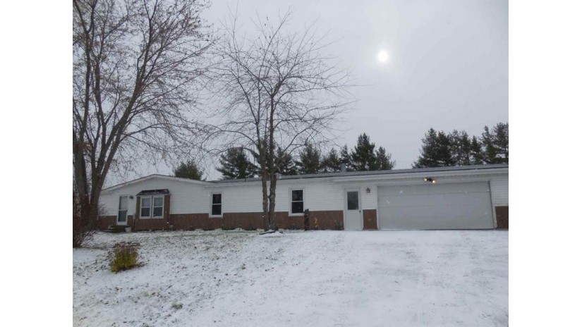 E1995 Hill Road Montpelier, WI 54217 by Coldwell Banker Real Estate Group $149,900