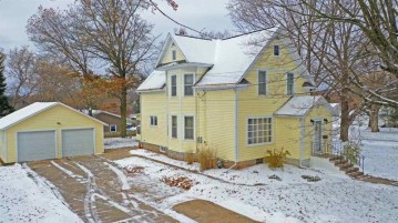 175 N 12th Street, Clintonville, WI 54929-1204