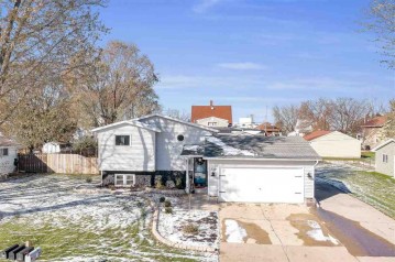 712 Park Street, Wrightstown, WI 54180