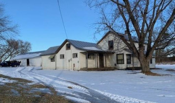 10294 Hwy D, Belmont, WI 54909