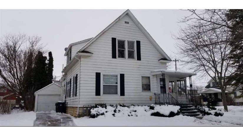 74 14th Street Fond Du Lac, WI 54935 by Hartfiel Realty $38,000