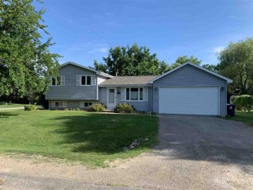 30 Taylor Street, Winneconne, WI 54986