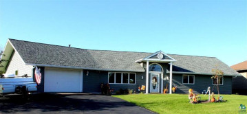 1932 East 11th St, Superior, WI 54880