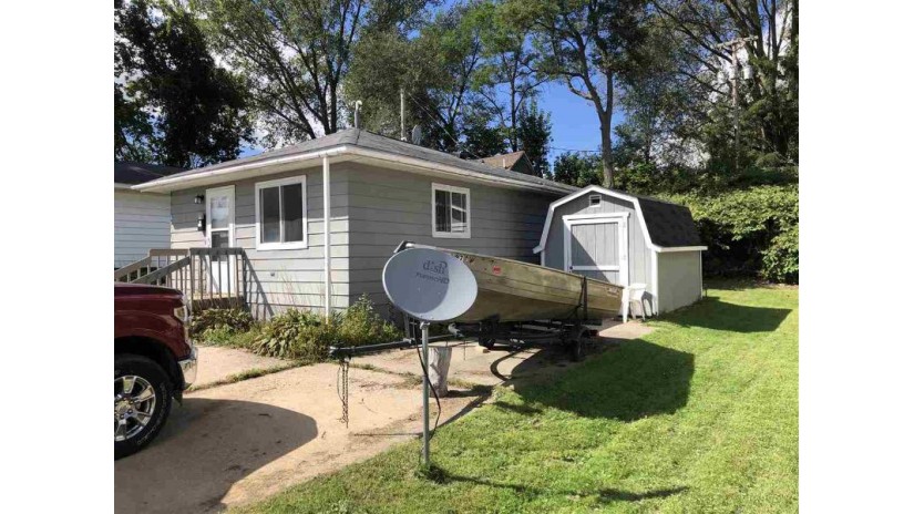 119 Beach St Mauston, WI 53948 by Re/Max Realpros $54,900