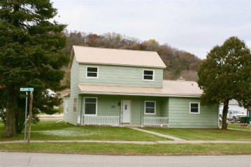 102 Plane St, Soldiers Grove, WI 54655