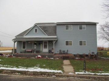 615 W Woodward Ave, Livingston, WI 53554