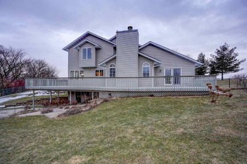 3625 County Road Q, Dodgeville, WI 53533-8520