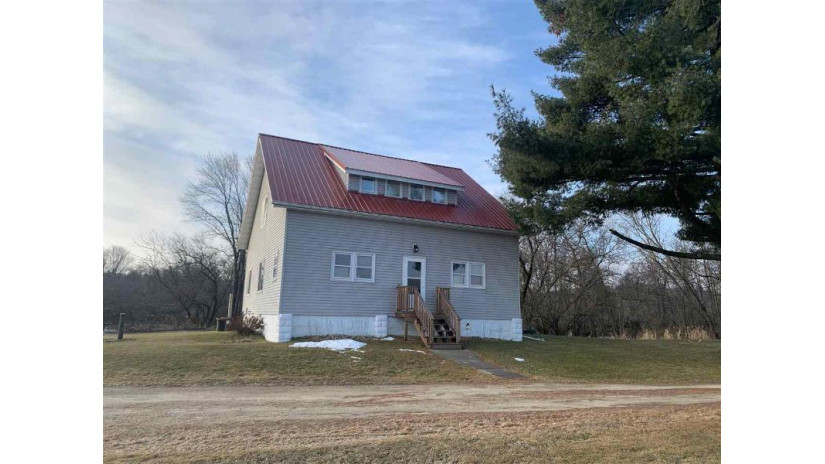 S636 Kalepp Rd La Valle, WI 53968 by Gavin Brothers Auctioneers Llc $275,000