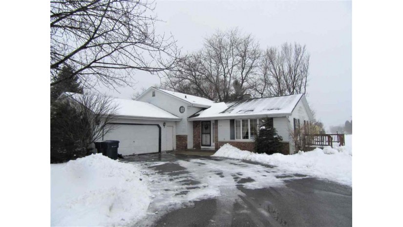 815 Alpine Dr Janesville, WI 53546 by Century 21 Affiliated $174,900