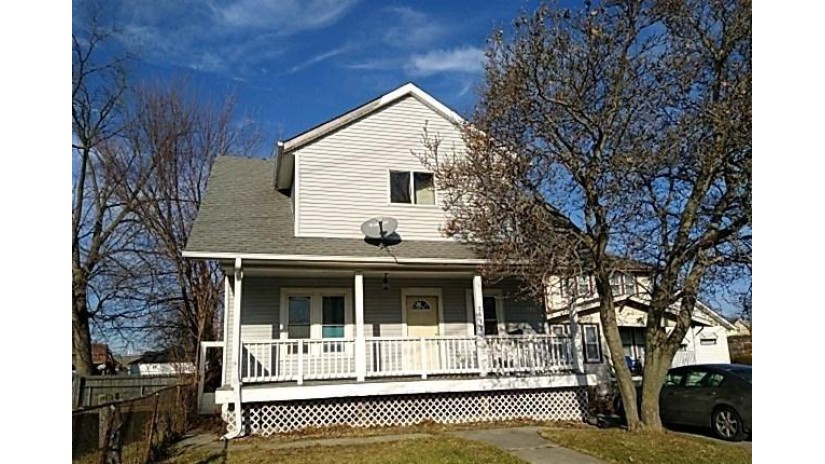 3512 Roosevelt Rd Kenosha, WI 53142 by Keller Williams Realty Signature $59,900