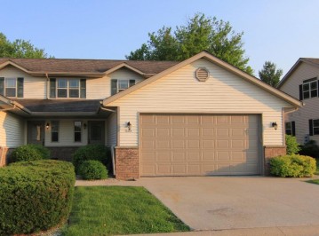 1304 Legion Cir, West Bend, WI 53090-2027