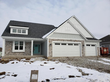 7833 Williamsburg Ct, Bristol, WI 53104-8724