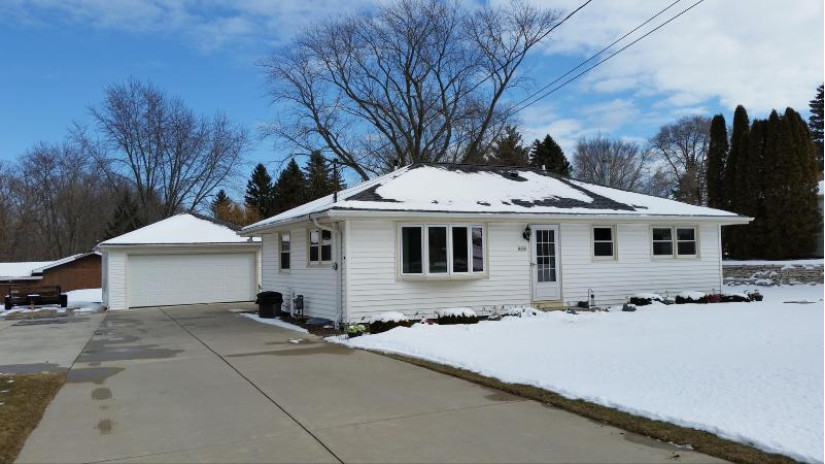 8549 Hwy V Caledonia, WI 53108 by Ogden & Company, Inc. $219,900