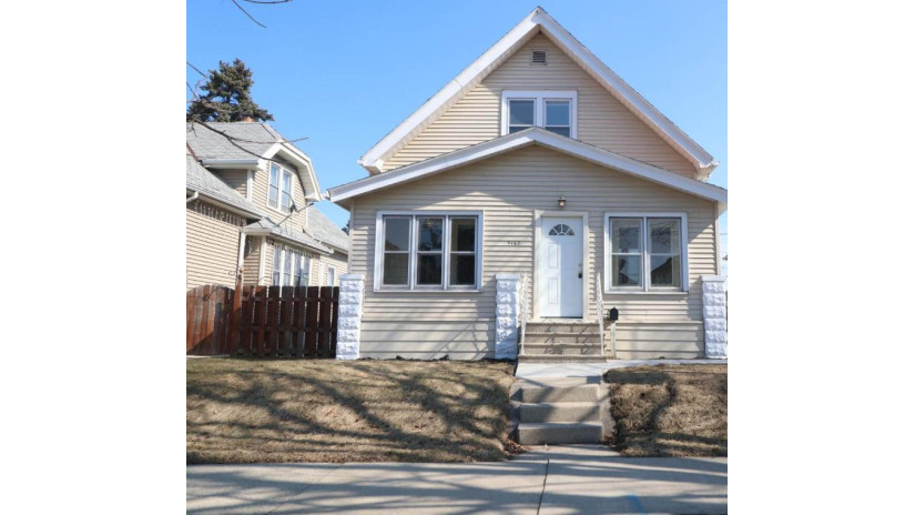 3162 S 11th St Milwaukee, WI 53215 by Modern MilwauKey Real Estate LLC $167,900