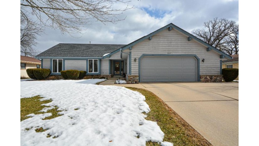 2662 S 118th St West Allis, WI 53227 by First Weber Inc- Mequon $270,000