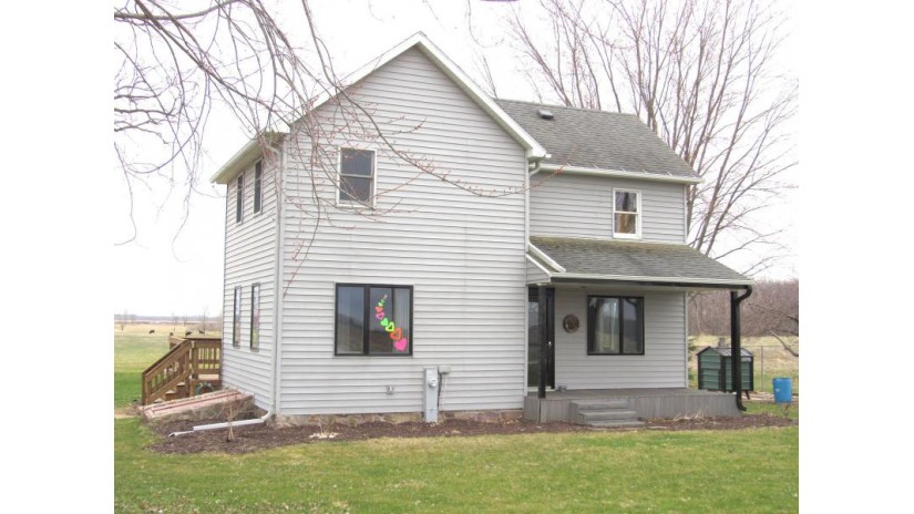 W1327 Center Rd Brillion, WI 54110 by Coldwell Banker the R E Group- Brillion $198,500