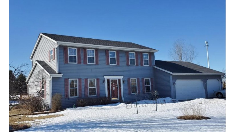 6823 Bellvue Ct Newburg, WI 53090 by EXIT Realty Horizons-Gmtwn $289,500