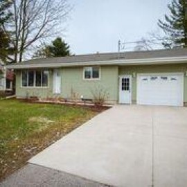 17338 N Main St, Galesville, WI 54630