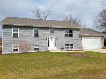 W1006 Myrtle Rd, Bloomfield, WI 53128