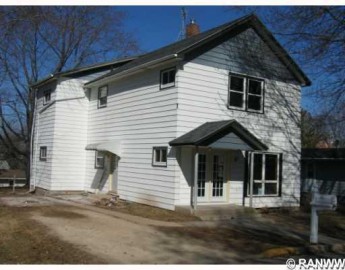 173 South Oak St, Ellsworth, WI 54011