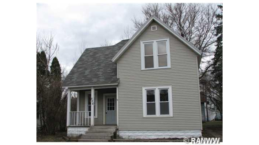 528 Centre St Eau Claire, WI 54703 by Nic/Mondovi $58,500