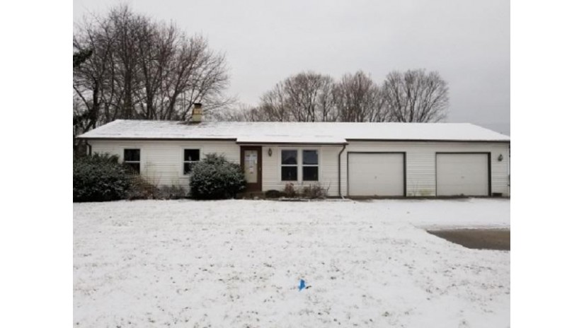 1417 Heron Drive Machesney Park, IL 61115 by Keller Williams Realty Signature $67,500