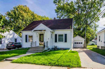 418 Columbia Avenue, Green Bay, WI 54303