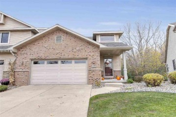 1230 Prairie Falcon Trail, Howard, WI 54313-3999