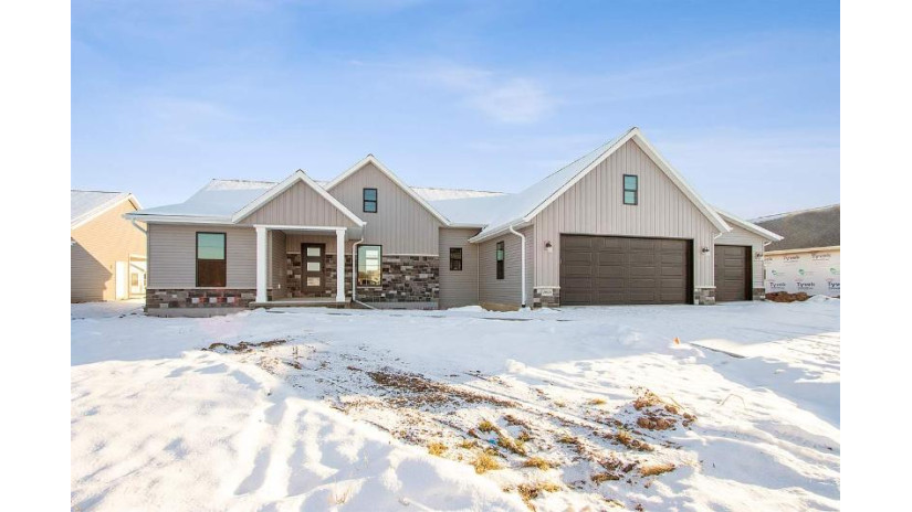 2978 E Bluetopaz Drive Appleton, WI 54913 by Coldwell Banker Real Estate Group $474,900