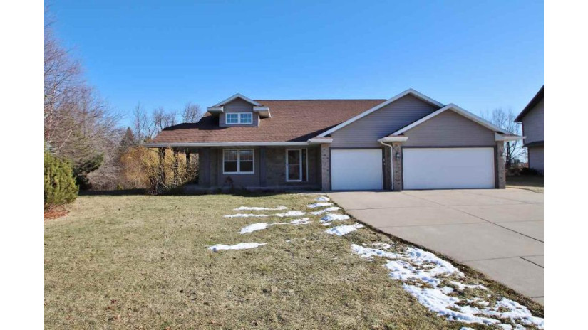 2011 Old Plank Court DePere, WI 54115 by Resource One Realty, Llc $374,900