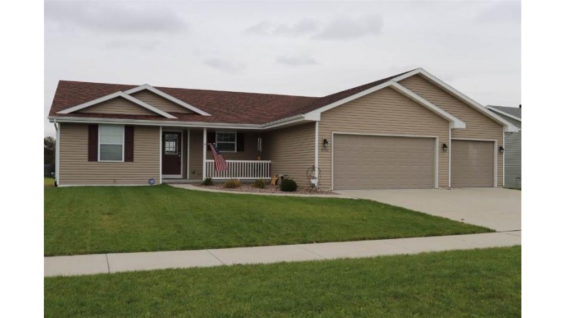 4750 Overlook Dr Janesville, WI 53563 by Century 21 Affiliated $299,900