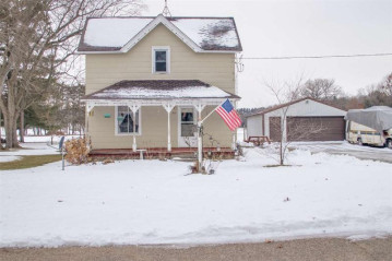 421 N Semrow Rd, Coloma, WI 54930