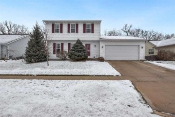 336 Vorndran Dr, Belleville, WI 53508