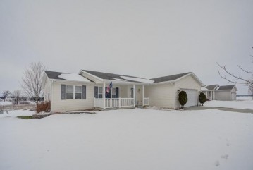 339 2nd St, Brooklyn, WI 53521