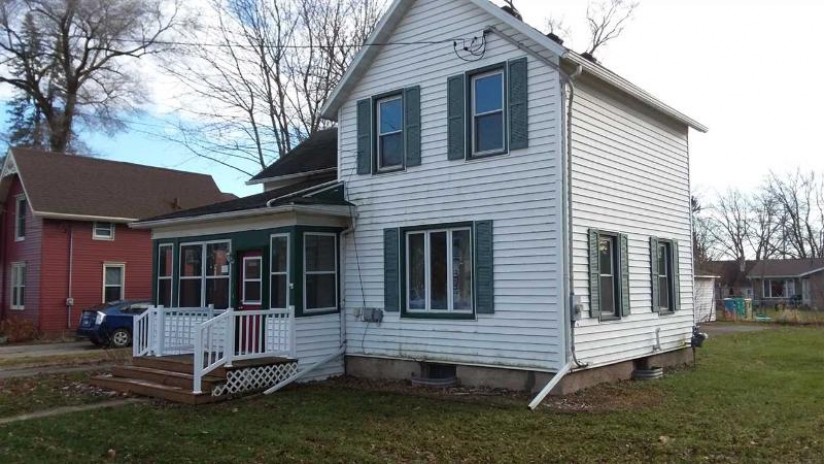 307 E Main St Cambridge, WI 53523 by Century 21 Affiliated $119,000