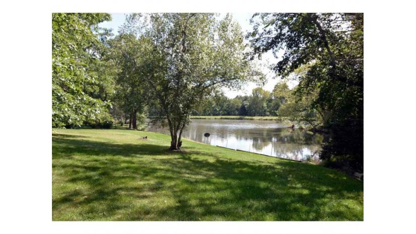 W881 Golf Course Rd Decatur, WI 53520 by Madcityhomes.com $287,500