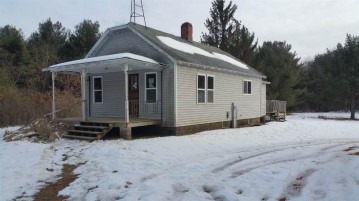 W6435 County Road A, Clearfield, WI 53950