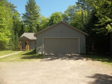 7838 Walter Dr, Woodruff, WI 54568