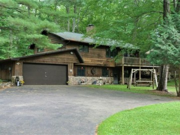 8741 Nicks Dr, Woodruff, WI 54568