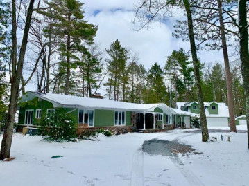 1780 Strawberry Point Dr, Lac Du Flambeau, WI 54548