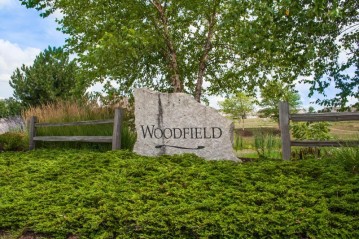 418 Woodfield Cir 1901, Waterford, WI 53185-00