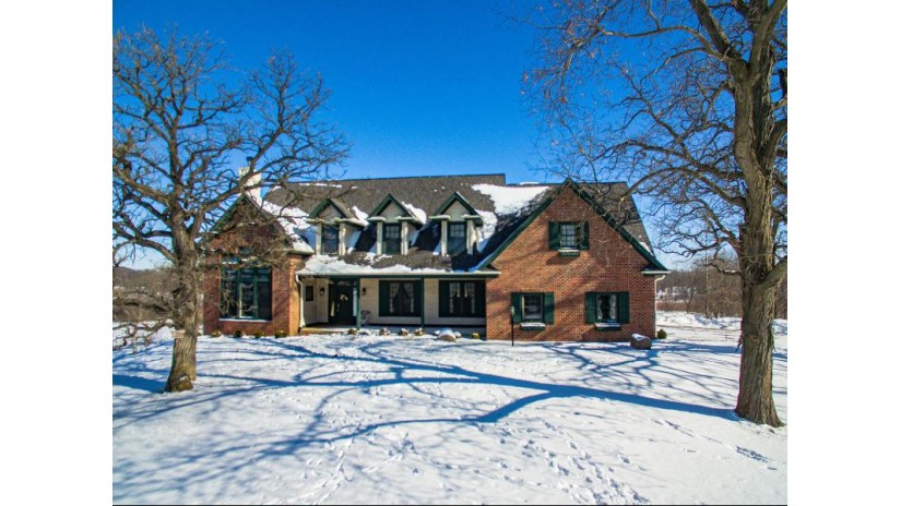 5320 Warren Rd Lyons, WI 53105 by Keefe Real Estate, Inc. $599,900