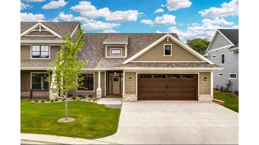 639 Pettibone Pointe Way La Crosse, WI 54601 by Gerrard-Hoeschler, REALTORS $524,900