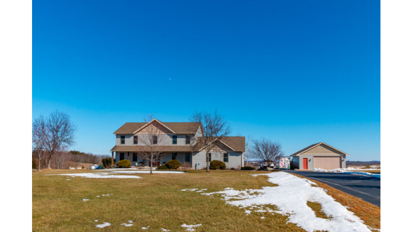 N5576 Harvey Rd Aztalan, WI 53549 by Shorewest Realtors $418,000